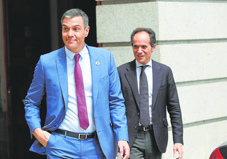 Vallès, único jefe de Comunicación de Moncloa que veta a ABC desde Franco