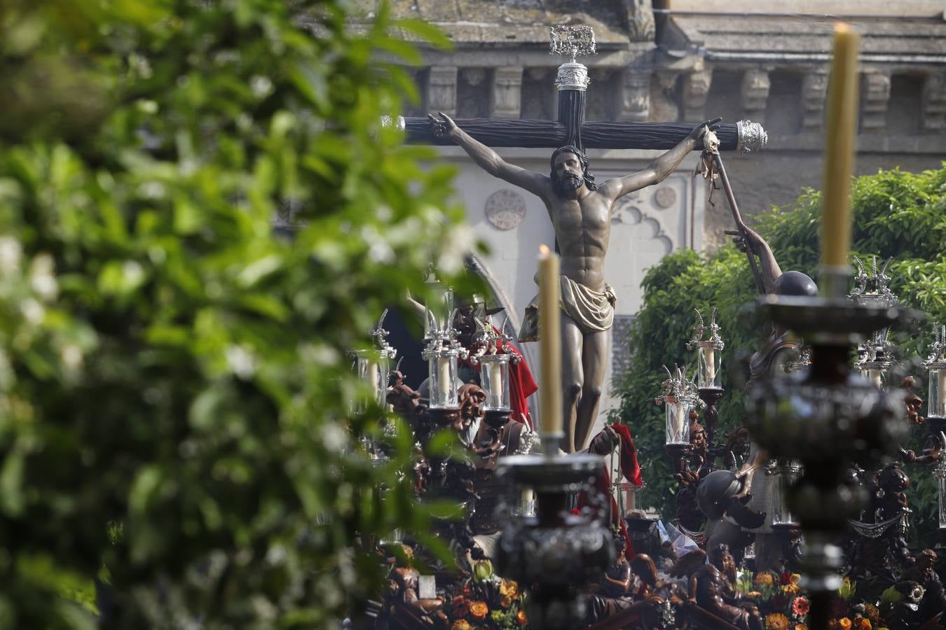 De Córdoba al Naranjo, la vibrante procesión de La Agonía, en imágenes