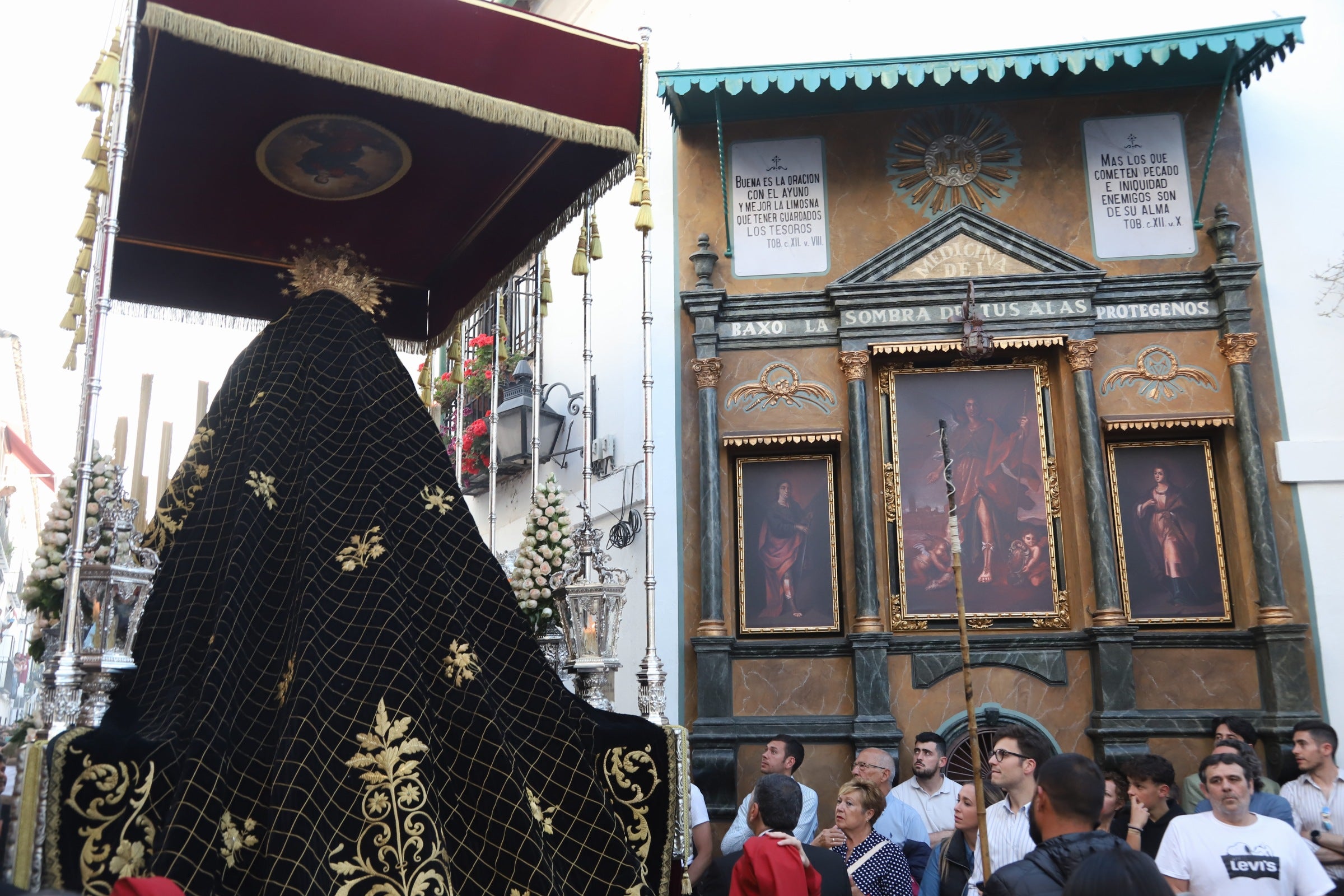 Fotos | La emotiva estación de penitencia del Buen Suceso el Martes Santo en Córdoba