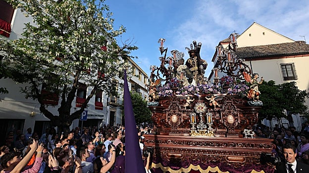 El misterio de la Santa Faz, en sus primeros metros