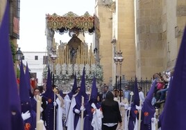 De Córdoba al Naranjo, la vibrante procesión de La Agonía, en imágenes