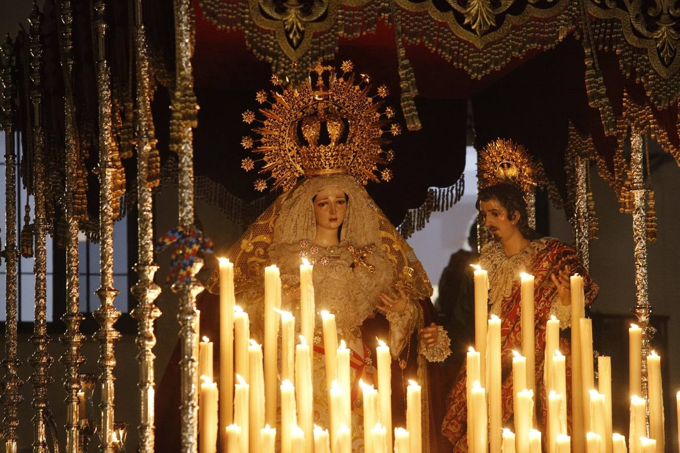 Sabor de barrio antiguo en la hermandad de Pasión del Miércoles Santo