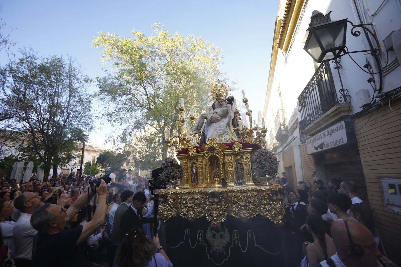 La belleza incomparable de las Angustias, en imágenes