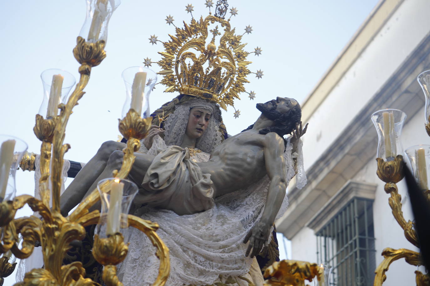 La belleza incomparable de las Angustias, en imágenes