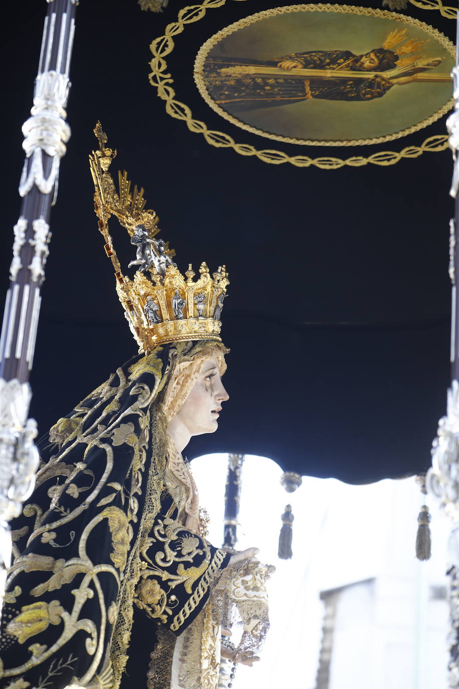 La solemnidad del Nazareno en su salida, en imágenes