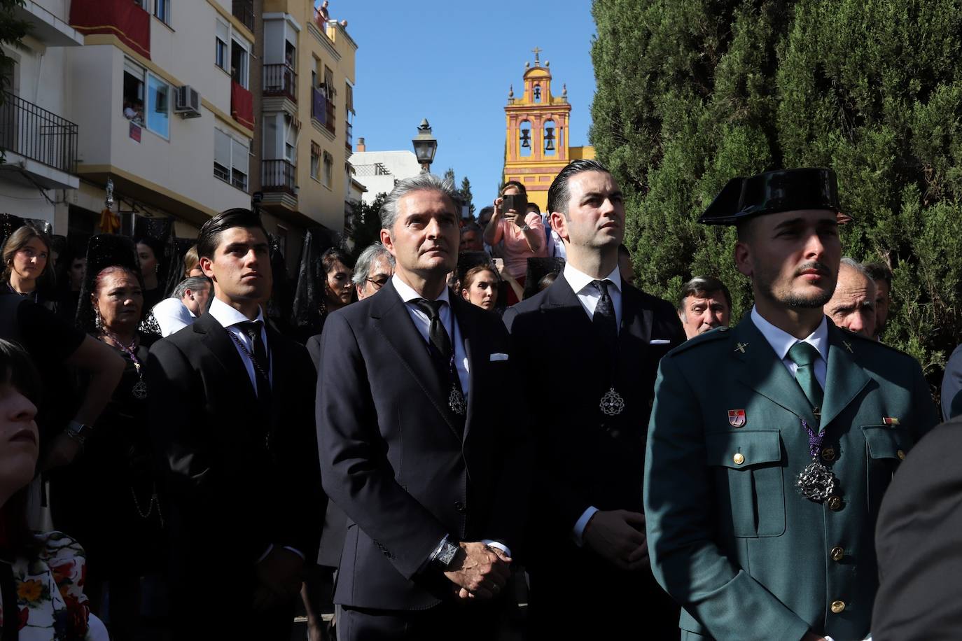Las estampas del peso de los siglos en el Caído