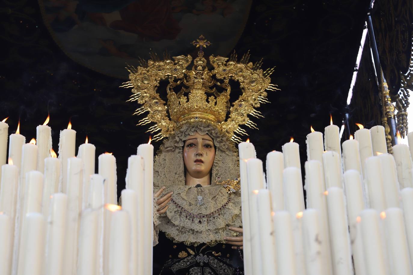 Las estampas del peso de los siglos en el Caído