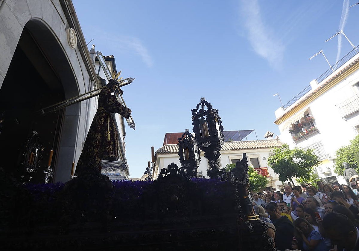 Jesús Nazareno, en su salida de este Jueves Santo