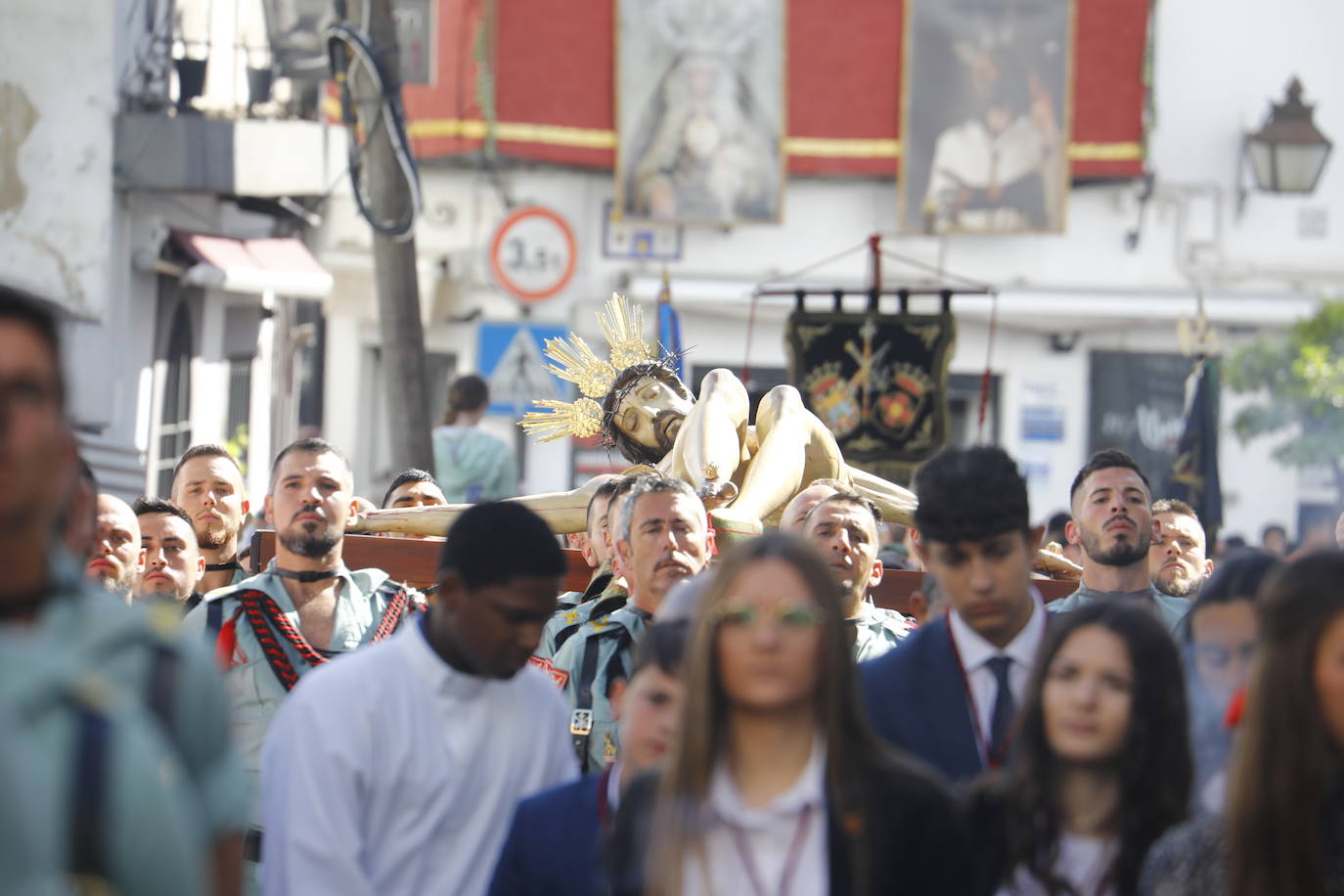 Semana Santa de Córdoba 2023 | El esperado vía crucis del Señor de la Caridad, en imágenes