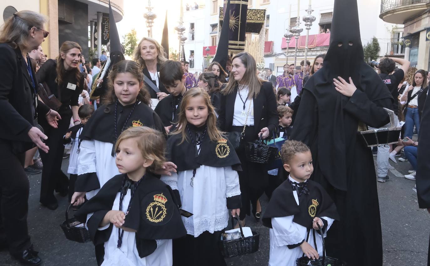 La elegancia de la Expiración por el Centro, en imágenes