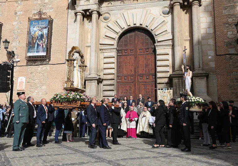 El encuentro de Jesús Resucitado y la Virgen de la Alegría en Toledo, en imágenes
