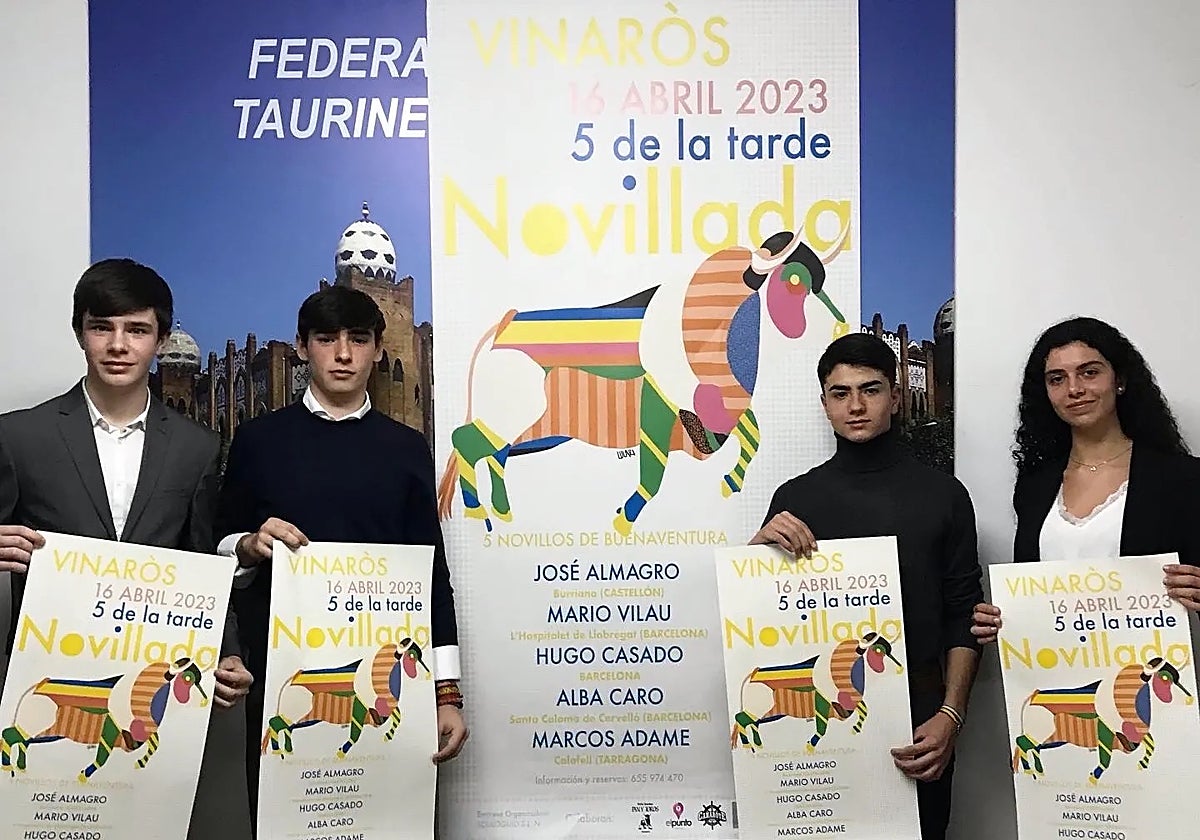 Los cuatro alumnos de la Escuela Taurina de Cataluña que el próximo domingo se vestirán de luces en Vinaroz