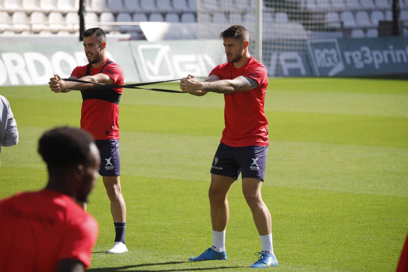 El primer entrenamiento de Manuel Mosquera al frente del Córdoba CF, en imágenes