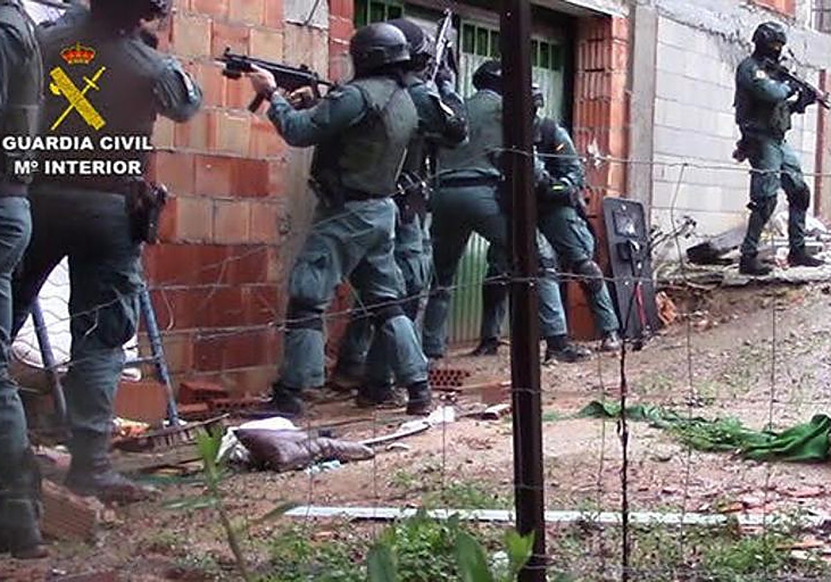 Imagen de archivo de una operación de la Guardia Civil en el Estrecho