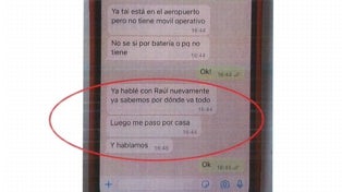 Imagen principal - El whatsapp con su hijo