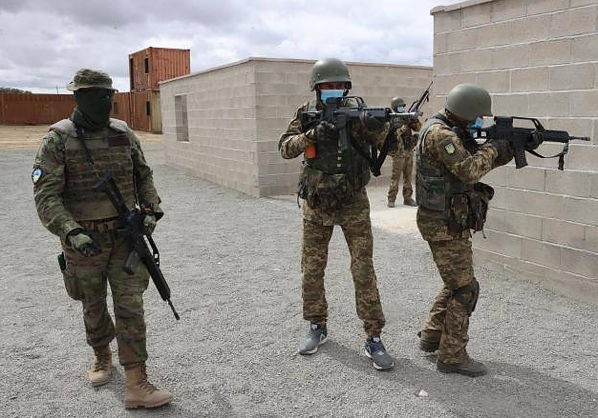 Militares ucranianos formados en Toledo por las Fuerzas Armadas españolas