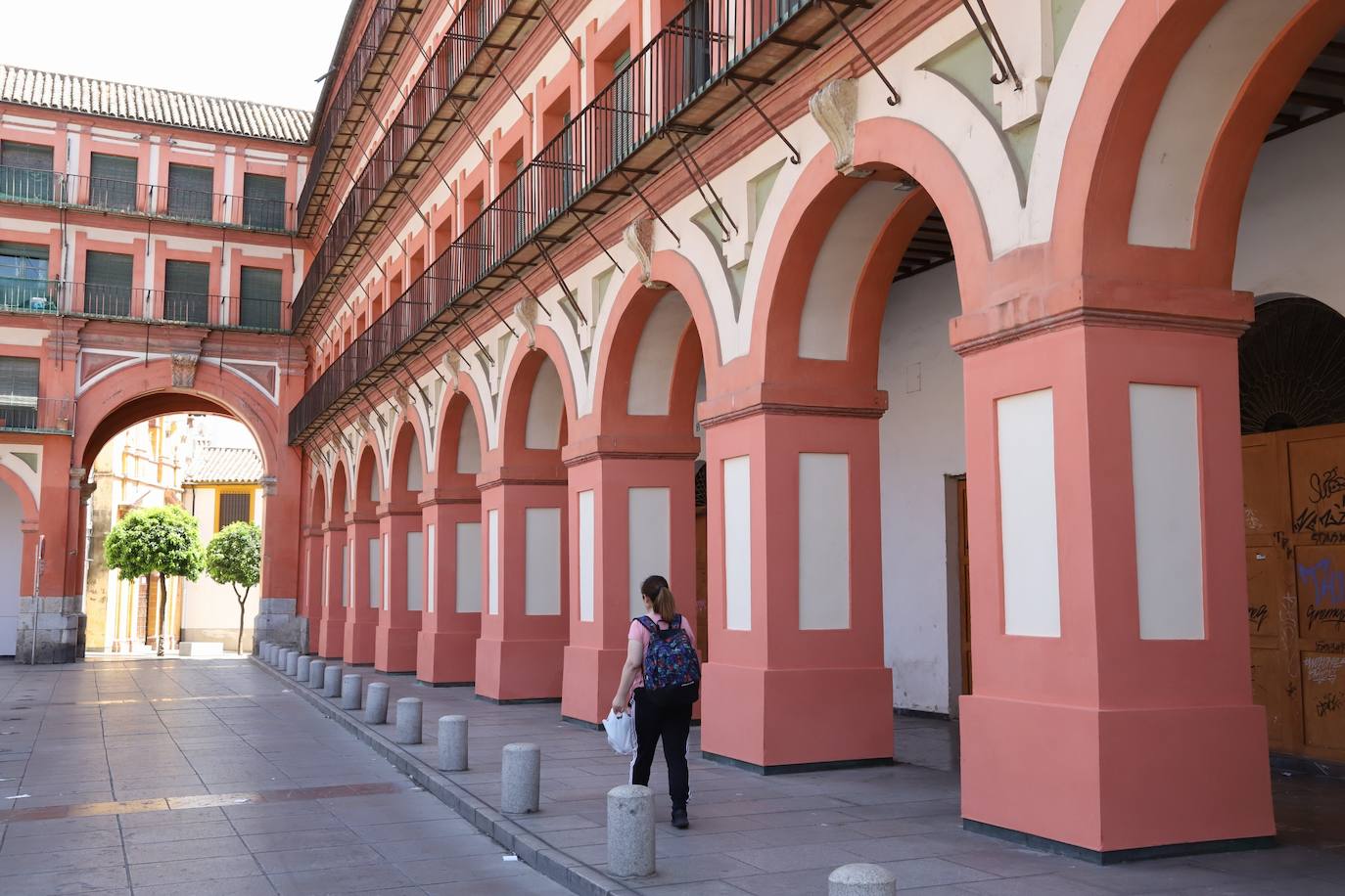 La plaza de la Corredera de Córdoba después de la limpieza, en imágenes