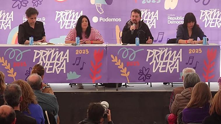 Iglesias defiende la "altura de miras" de Podemos a favor de la unidad en la izquierda
