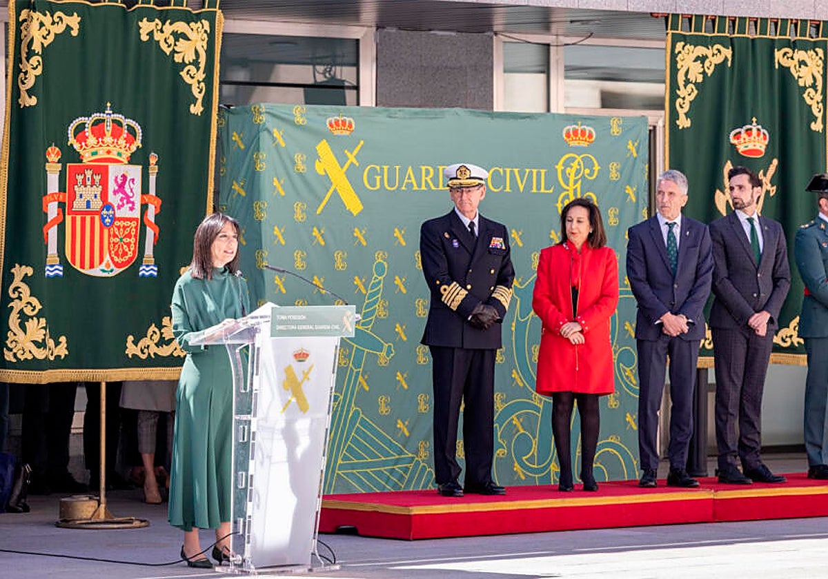 Toma de posesión de la nueva directora general de la Guardia Civil, Mercedes González