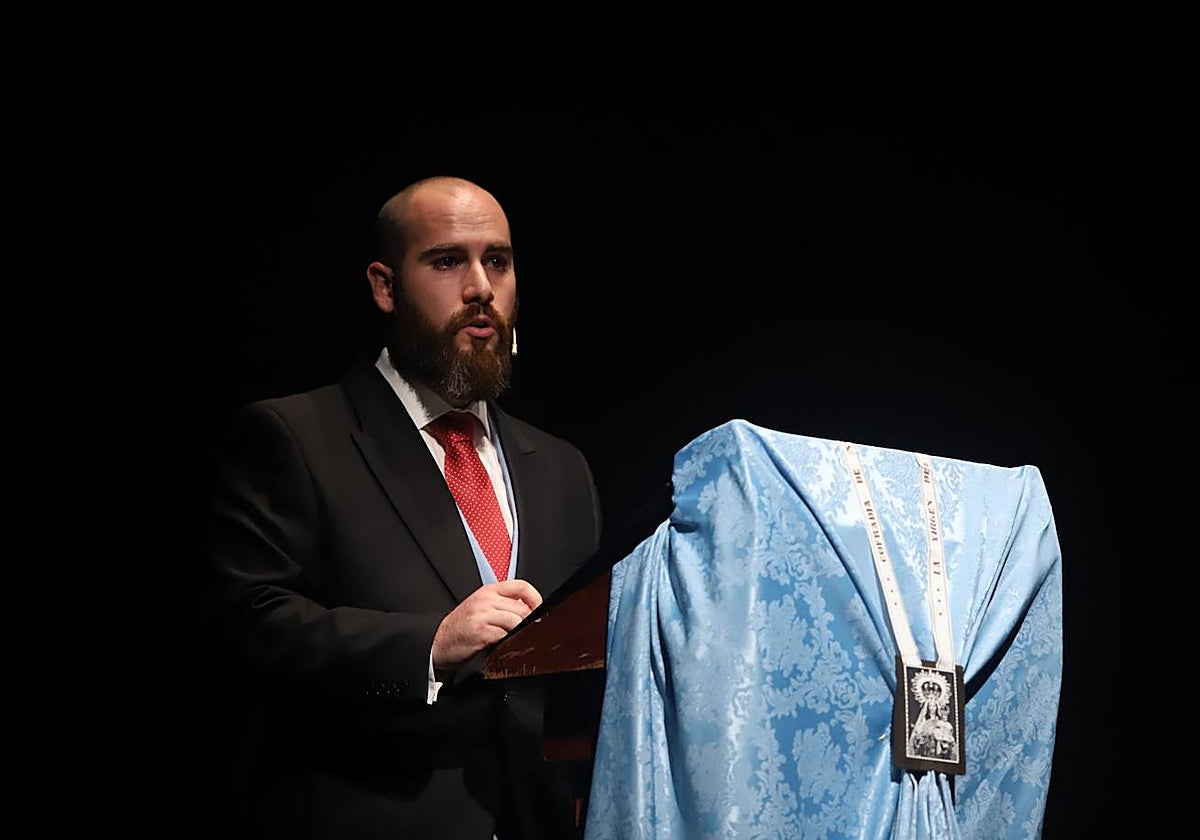 El pregonero de gloria, Pedro José Sánchez Reyes, durante su intervención del sábado en el Teatro Góngora