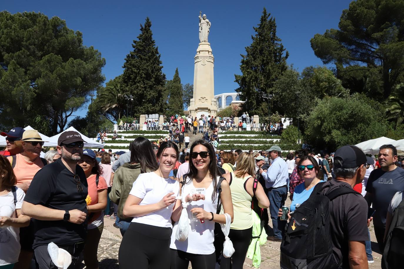 La tradición de las habas de las Ermitas de Córdoba, en imágenes