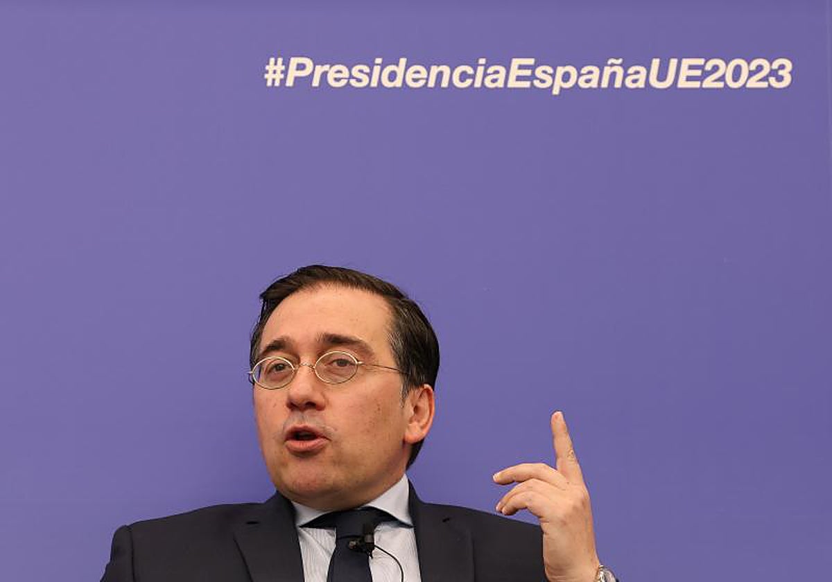 El ministro de Asuntos Exteriores, José Manuel Albares, este lunes en la sede del Parlamento Europeo en Estrasburgo (Francia)