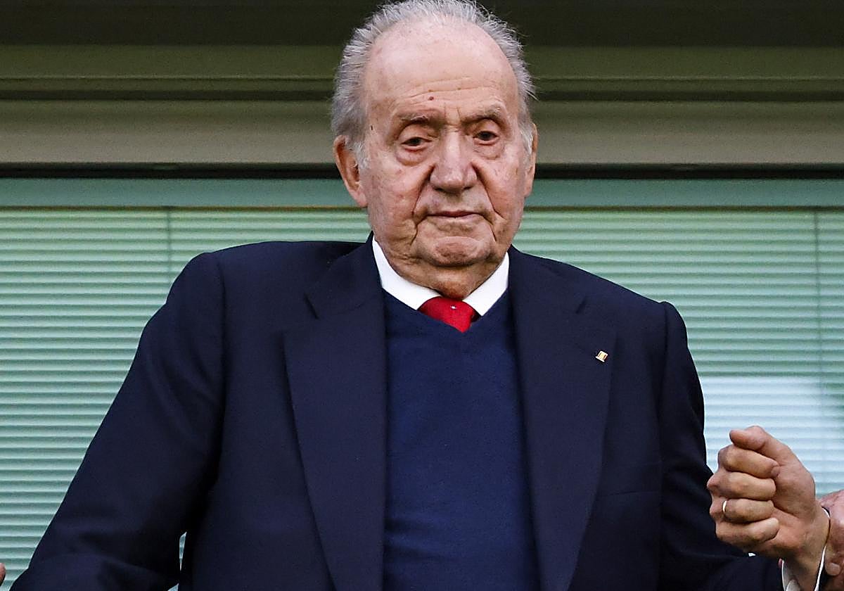 Juan Carlos I, en el estadio Stamford Bridge de Londres