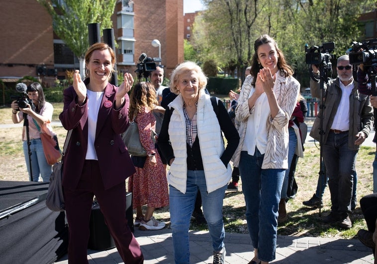 La izquierda «buena, chula y bonita» se rodea de Carmena: «No me importan las siglas pero ojalá Rita sea la próxima alcaldesa»