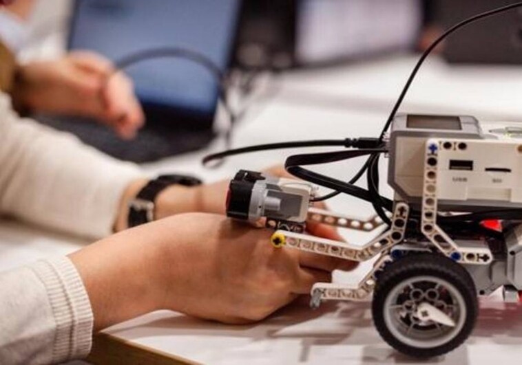 Se destinarán más de 16 millones para implementar la robótica en los centros educativos