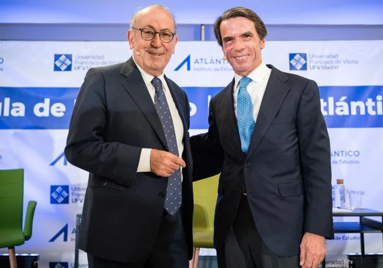 Aznar y Nicolás Redondo coinciden en la importancia de pactos entre PP y PSOE: «El trincherismo ha vuelto»