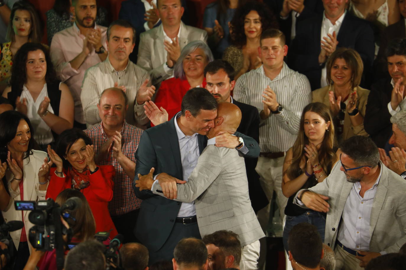 El acto de Pedro Sánchez en Córdoba, en imágenes