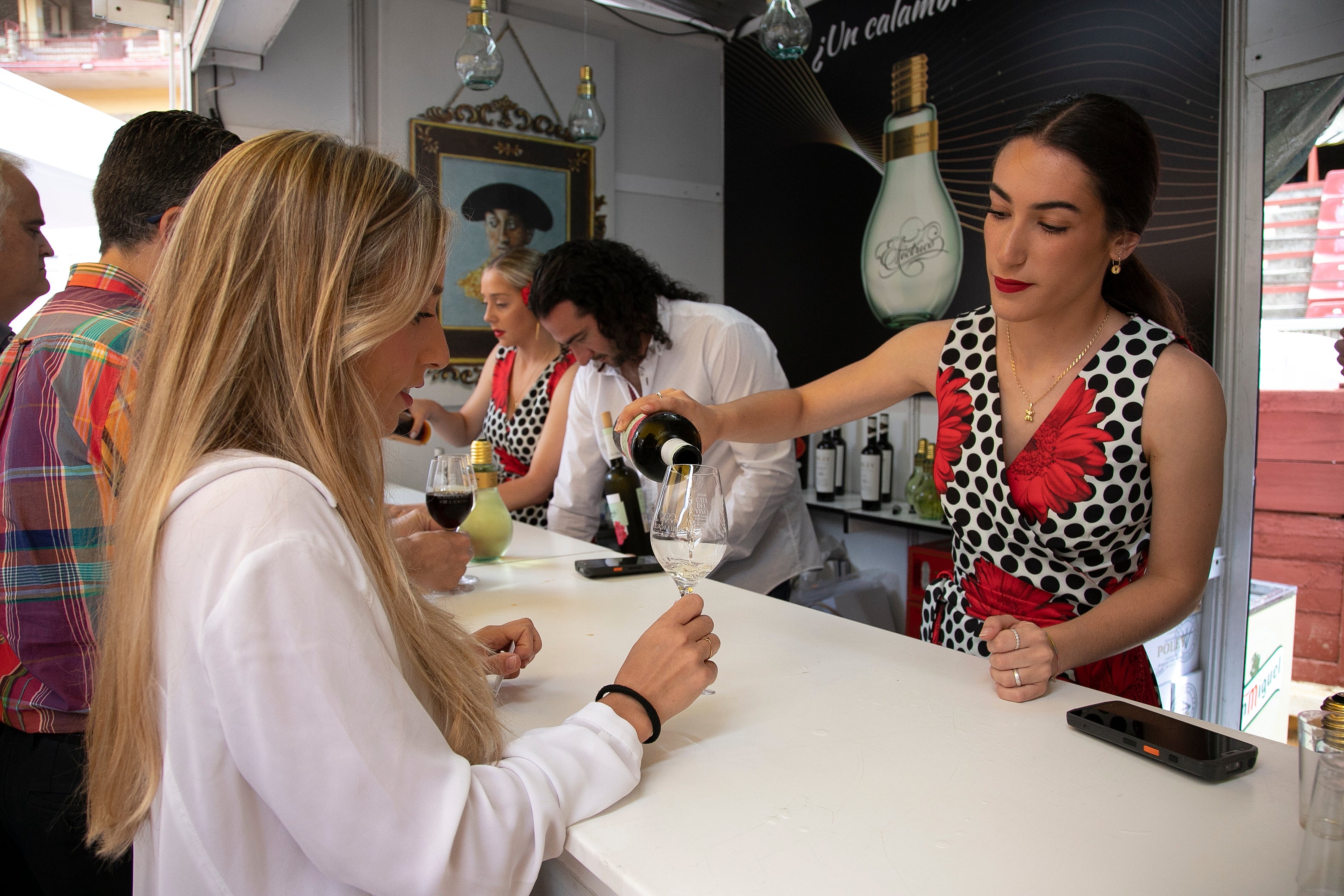 El lleno de la Cata del Vino de Córdoba este sábado, en imágenes