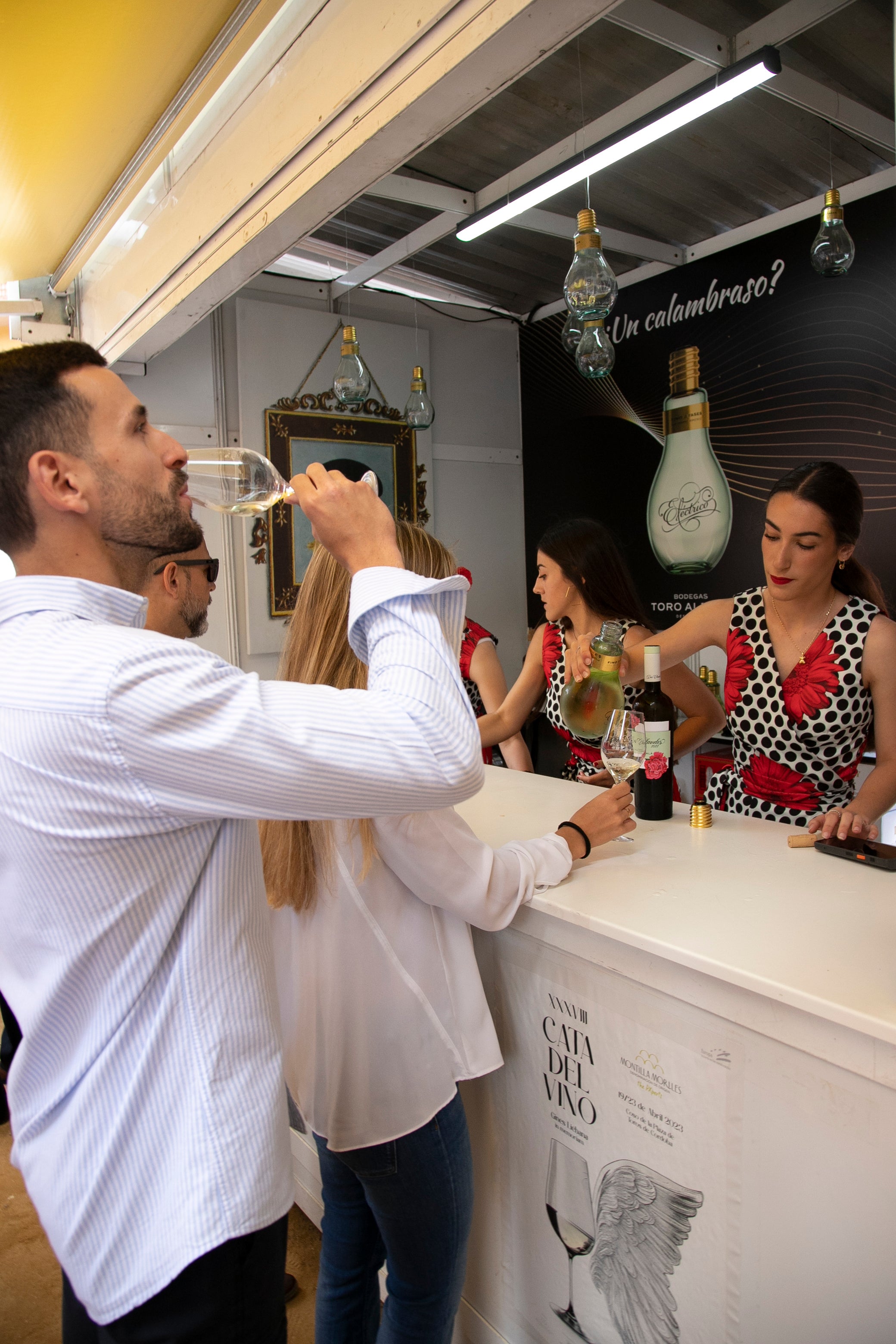 El lleno de la Cata del Vino de Córdoba este sábado, en imágenes