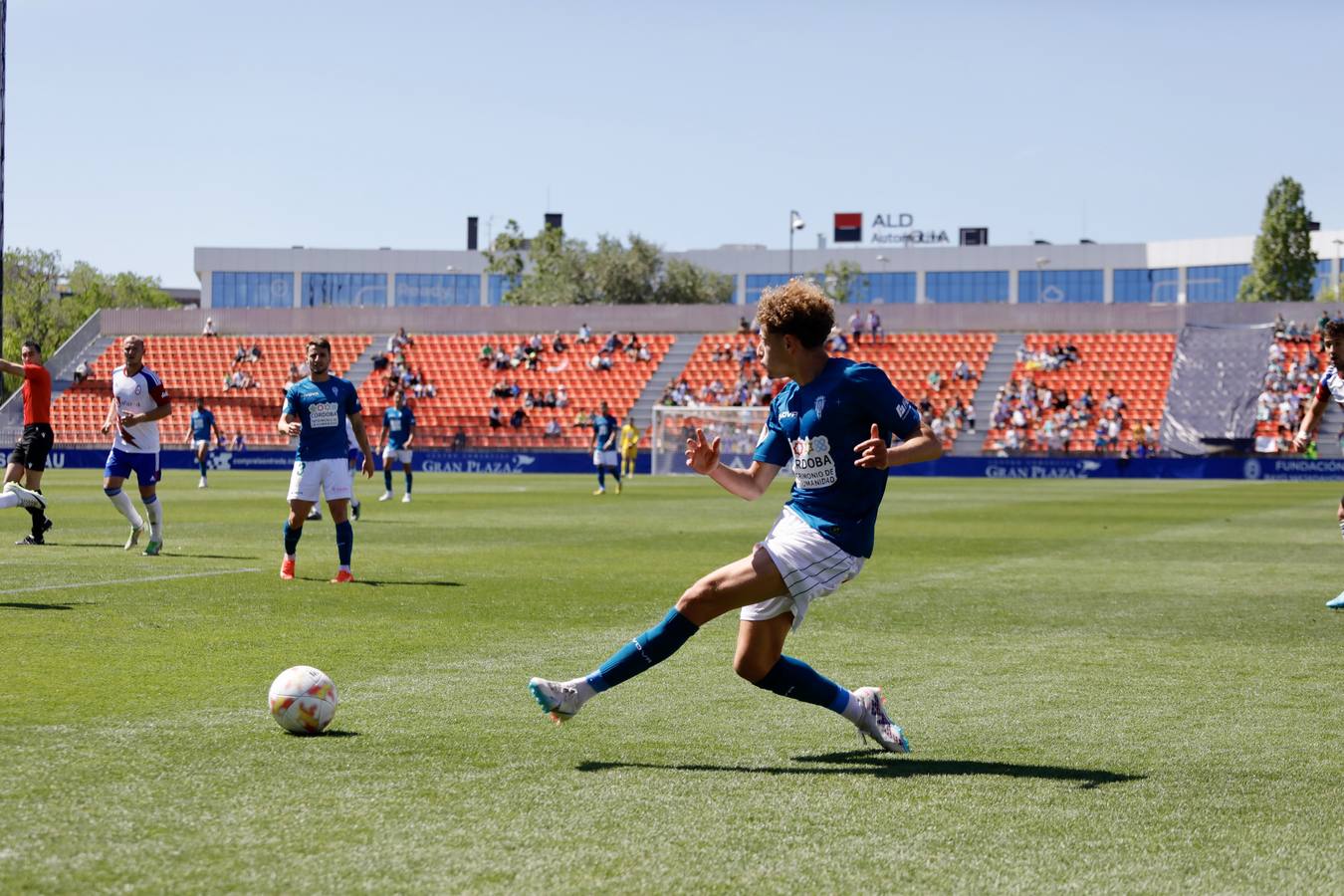 La derrota del Córdoba CF ante el Rayo Majadahonda, en imágenes