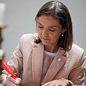 Reyes Maroto promete aumentar hasta los 30 años el Bono Cultural y crear el Consejo de la Juventud