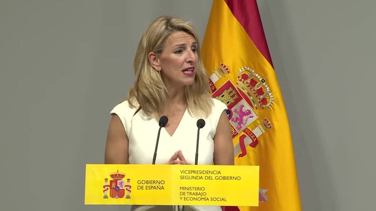 Díaz pide a CEOE y Cepyme que "estén a la altura de su país"
