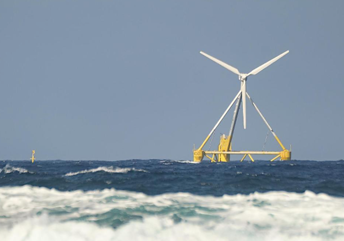 El prototipo de aerogenerador flotante X30 que se prueba en la Plocan, en Gran Canaria