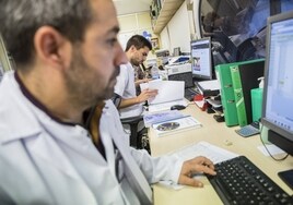 Los enfermeros piden a la Generalitat Valenciana que el 'complemento B' de los supervisores  permita compatibilizar su trabajo en la privada