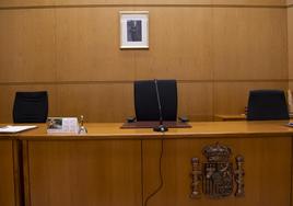 Piden cárcel para un exjuez por «humillar» a las dos mujeres a las que «retrasó maliciosamente» una adopción por ser lesbianas