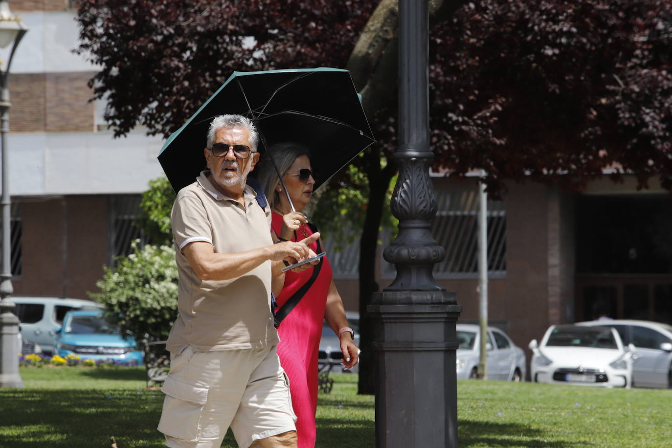Córdoba bajo un sofocante calor en abril, en imágenes