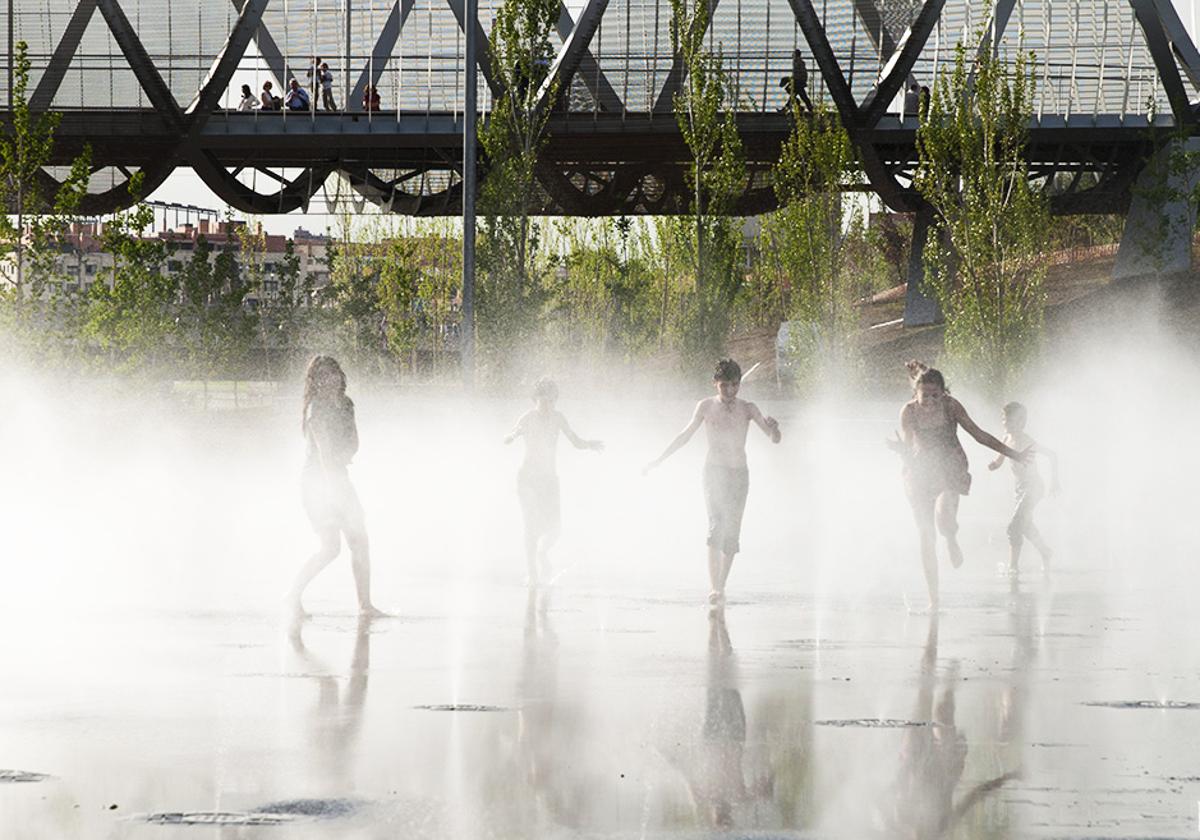 Nebulizadores de la playa de Madrid Río