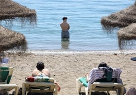 El tiempo en Andalucía: las playas donde hará más calor este último fin de semana de abril