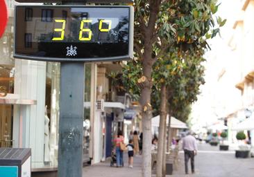 Calor en Córdoba | El cuarto récord en abril de 2023 no llega, pero el mercurio se va aún a 36,4 grados