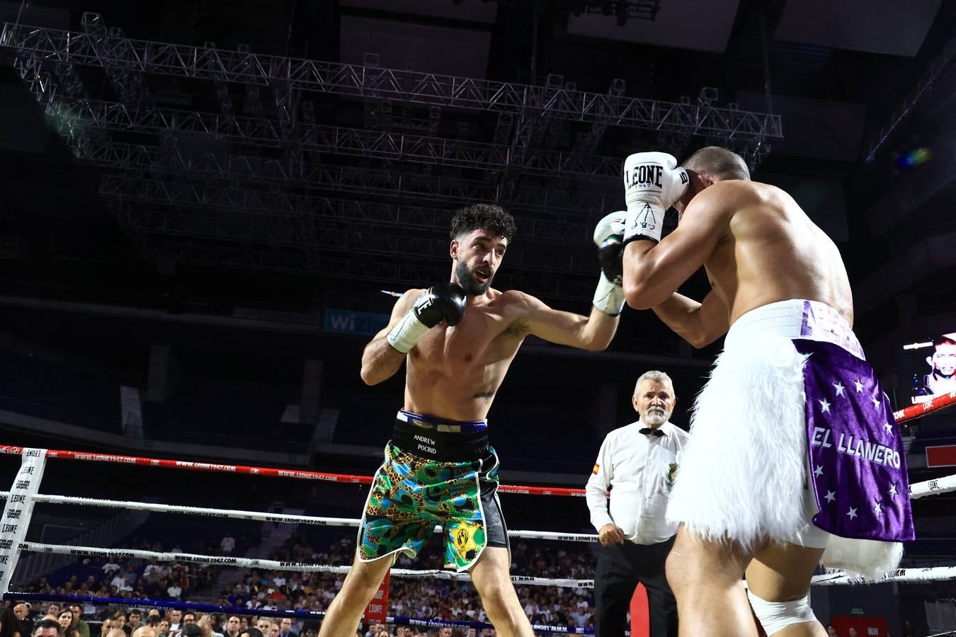 El combate ganador del cordobés José Luis Navarro &#039;El Cazador Jr.&#039; ante Ronny Landaeta, en imágenes