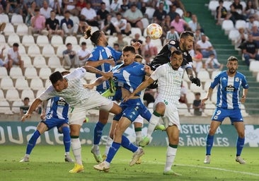 El Córdoba CF muere en la orilla ante el Deportivo y se queda con un punto que no le sirve de nada (1-1)