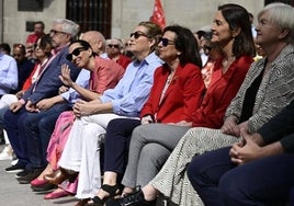 Reyes Maroto reivindica un Madrid «arcoíris» y «con 'm' de mujer» después del 28M