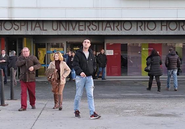 Entrada principal del Hospital Universitario Río Hortega de Valladolid