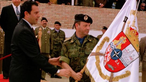 Rafael Merino, en 1998, participando en un acto de la Brigada Guzmán el Bueno