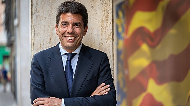 Carlos Mazón posa para ABC en la sede del PP de la Comunidad Valenciana en Valencia