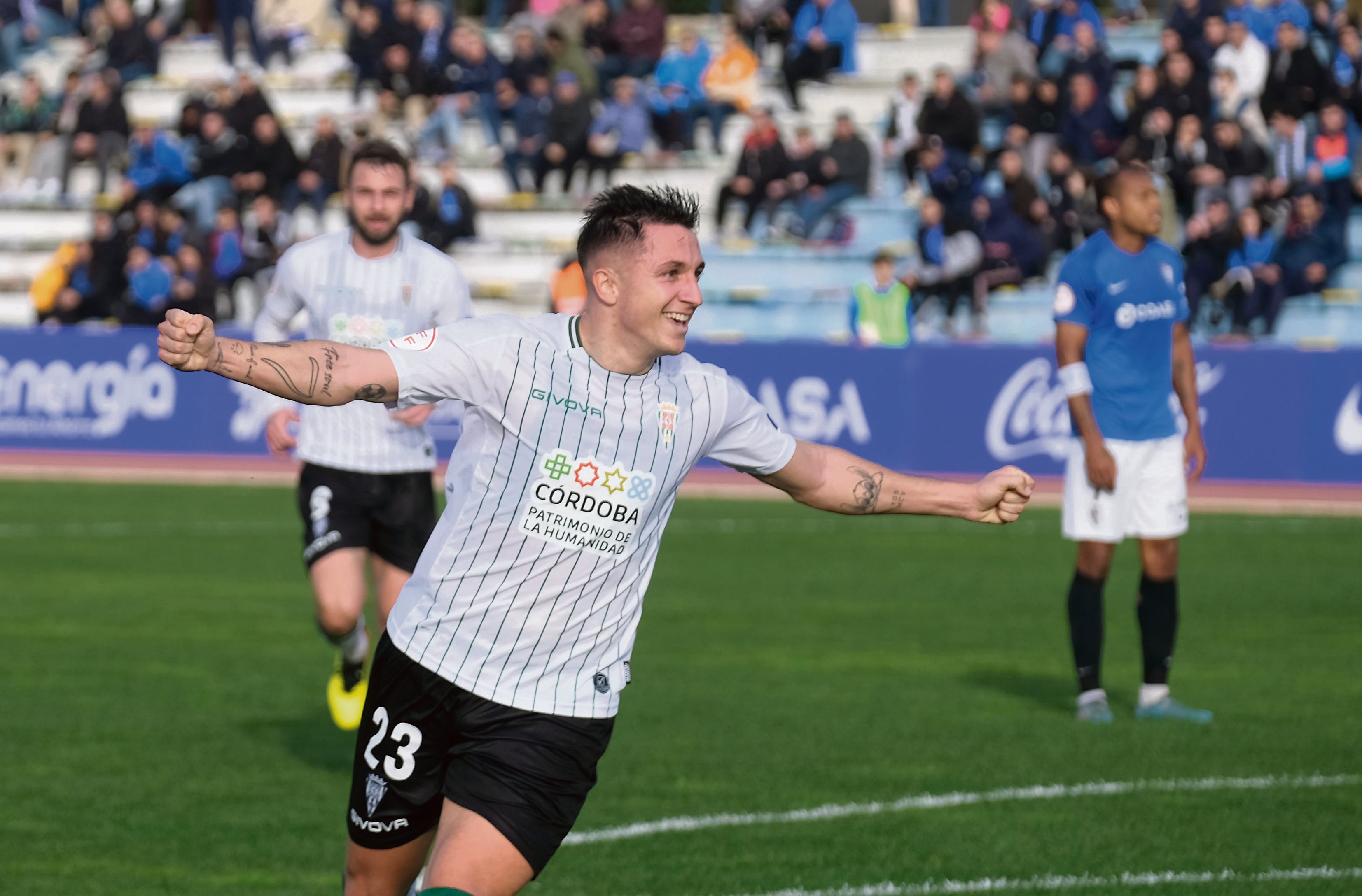 Carracedo celebra un gol ante el San Fernando en la primera vuelta